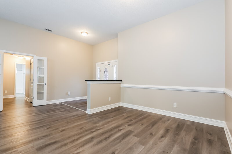 2,400/Mo, 5 Arbor Cove Dr Stockbridge, GA 30281 Dining Room View