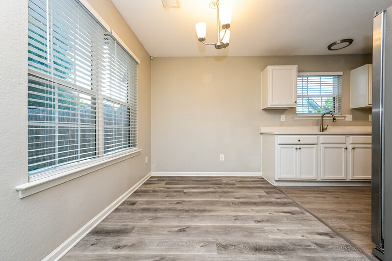 1,750/Mo, 150 Creek Way Covington, GA 30016 Dining Room View