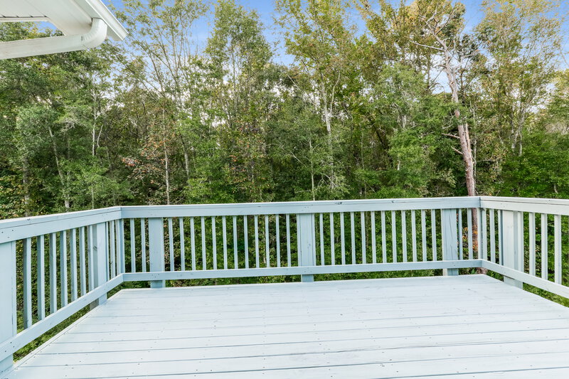 2,405/Mo, 595 Embassy Walk Winder, GA 30680 Deck View