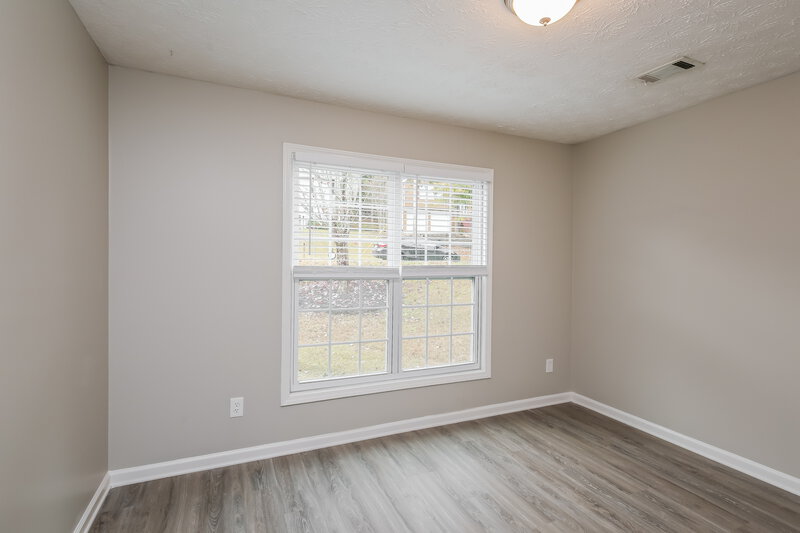 2,120/Mo, 5539 Princeton Oaks Ln Sugar Hill, GA 30518 Bedroom View