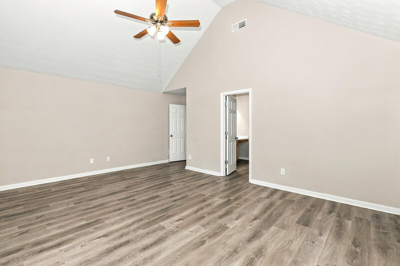 2,055/Mo, 11185 James Madison Dr Hampton, GA 30228 Primary Bedroom View 2