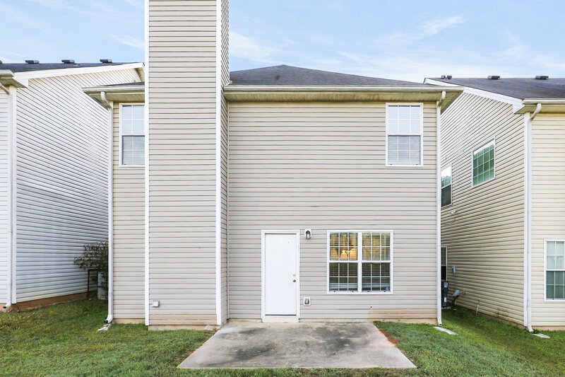 2,055/Mo, 11185 James Madison Dr Hampton, GA 30228 Rear View