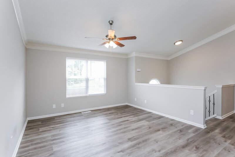 2,615/Mo, 215 Ashland Manor Dr Lawrenceville, GA 30045 Living Room View