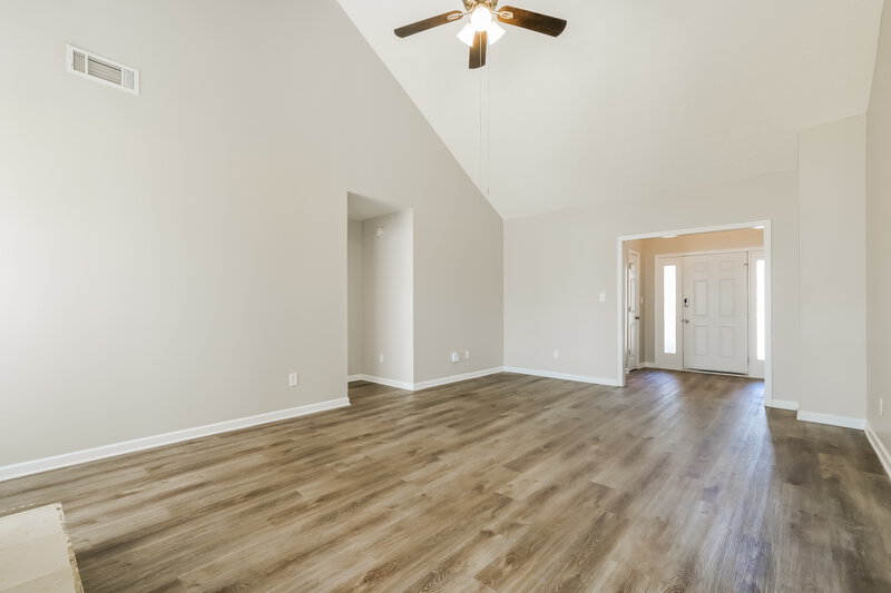 2,085/Mo, 433 Summer Hill Circle Stockbridge, GA 30281 Living Room View