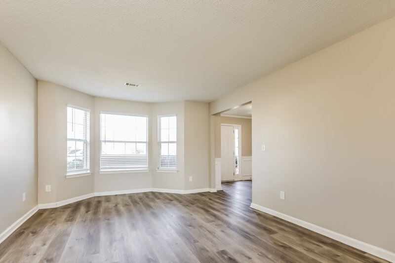 2,350/Mo, 9468 Deer Crossing Trce Jonesboro, GA 30236 Living Room View