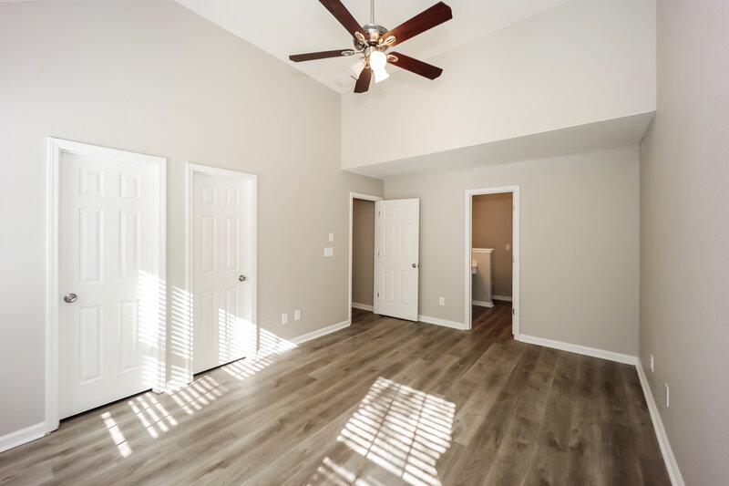 1,955/Mo, 4423 Ravenwood Dr Union City, GA 30291 Main Bedroom View 2