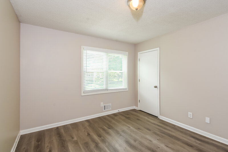 2,250/Mo, 1053 Coker Circle NW Kennesaw, GA 30144 Bedroom View 2