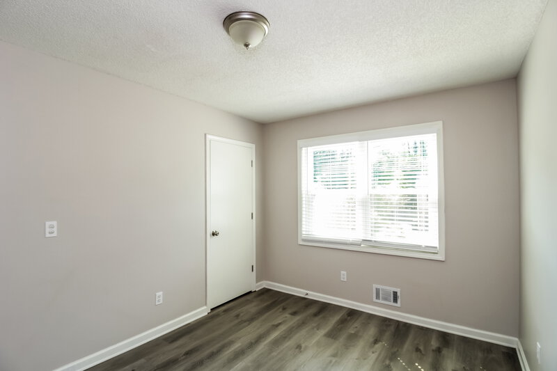 3,210/Mo, 1053 Coker Circle NW Kennesaw, GA 30144 Bedroom View 4