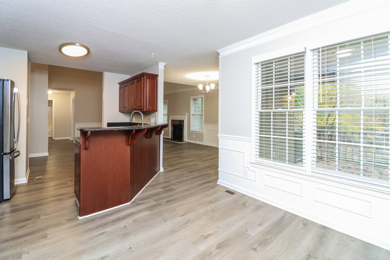 1,950/Mo, 37 White Oak Dr SE Cartersville, GA 30121 Breakfast Nook View