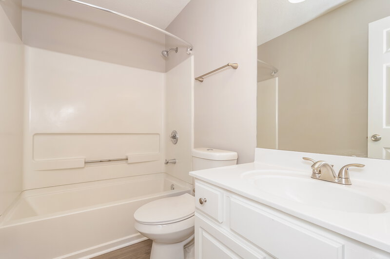 2,340/Mo, 191 Regent Pl Woodstock, GA 30188 Bathroom View
