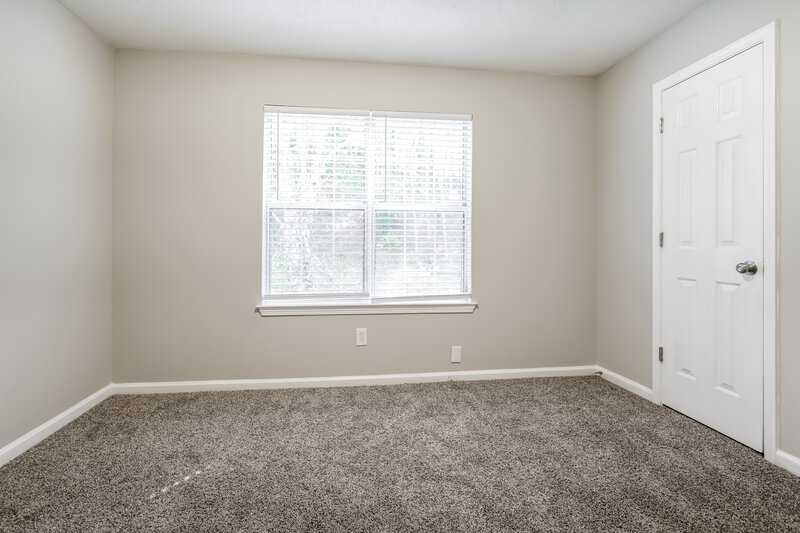 2,000/Mo, 3827 Waldrop Hills Dr Decatur, GA 30034 Bedroom View