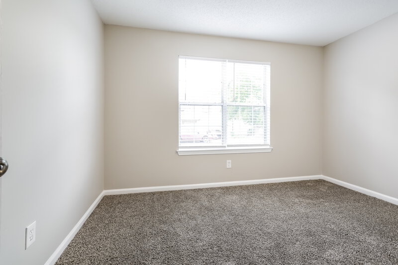 2,000/Mo, 3827 Waldrop Hills Dr Decatur, GA 30034 Bedroom View 3
