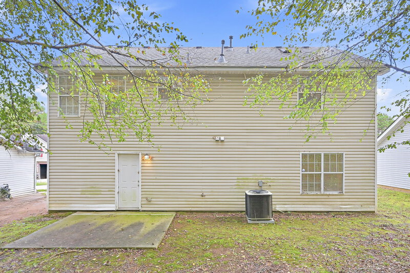 1,820/Mo, 3827 Waldrop Hills Dr Decatur, GA 30034 Rear View