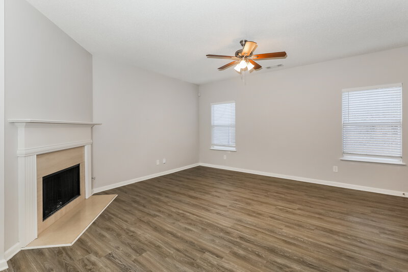 1,945/Mo, 1618 Thornwick Trce Stockbridge, GA 30281 Family Room View