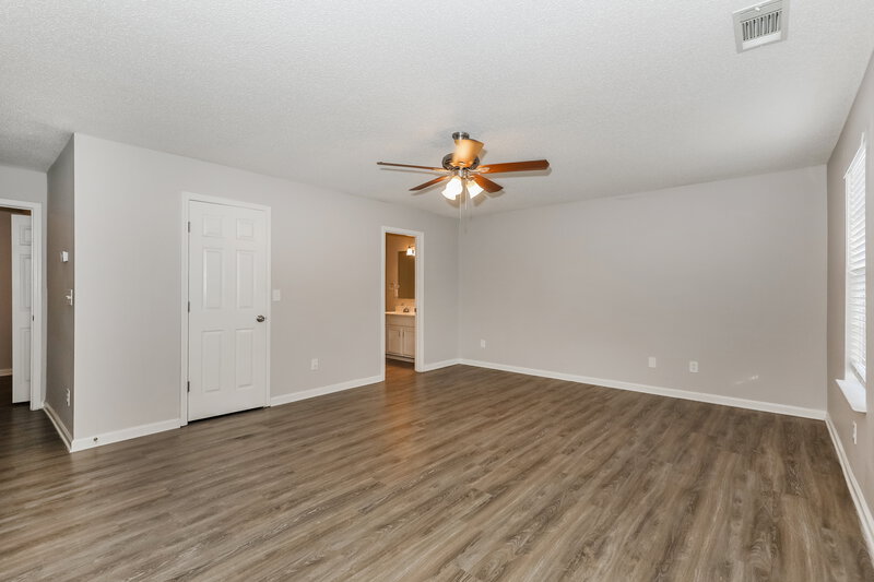 1,945/Mo, 1618 Thornwick Trce Stockbridge, GA 30281 Main Bedroom View 2