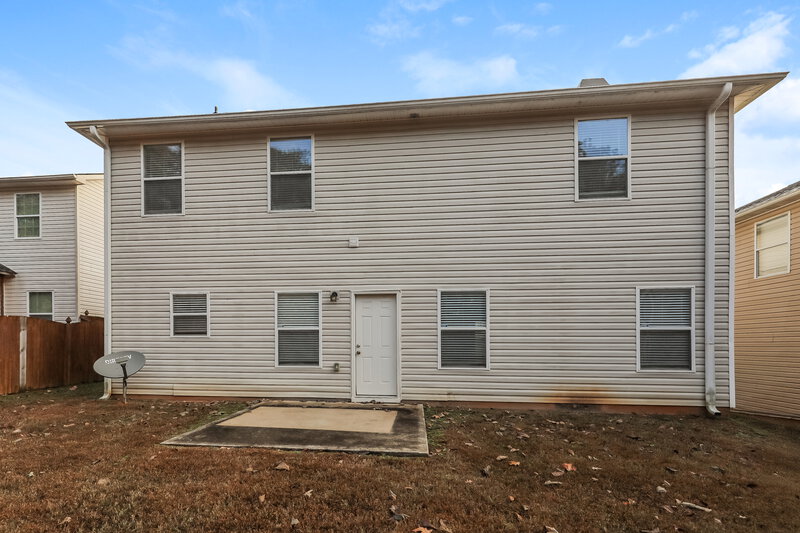 1,945/Mo, 1618 Thornwick Trce Stockbridge, GA 30281 Rear View