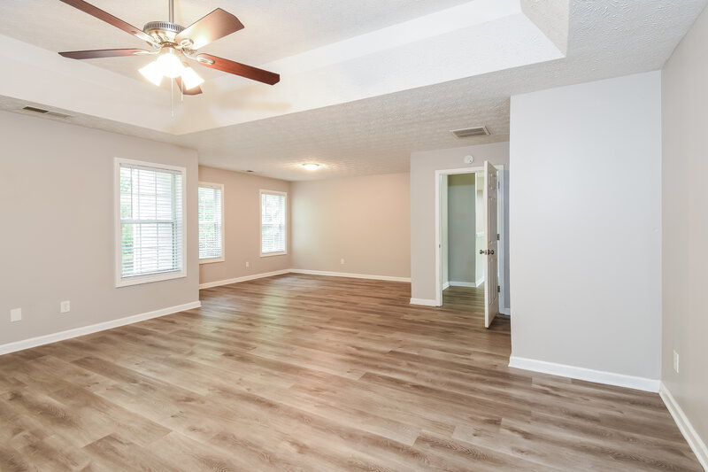 2,525/Mo, 6062 Farmwood Way SE Mableton, GA 30126 Main Bedroom View 2