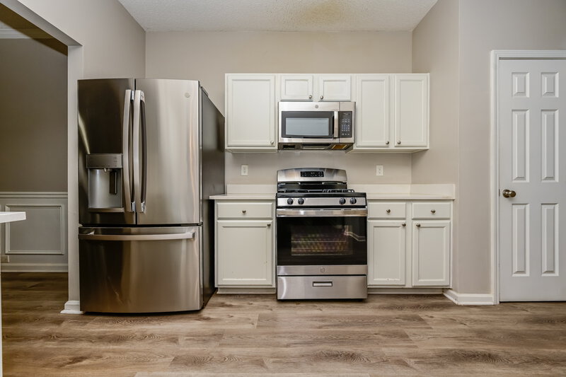 2,235/Mo, 150 Stillwood Drive Newnan, GA 30265 Kitchen View 2