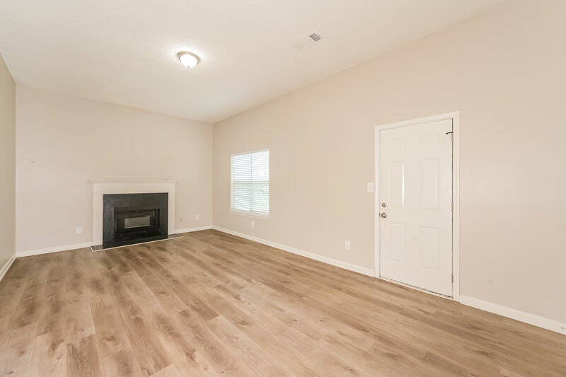 2,140/Mo, 2381 Charleston Ter Decatur, GA 30034 Family Room View