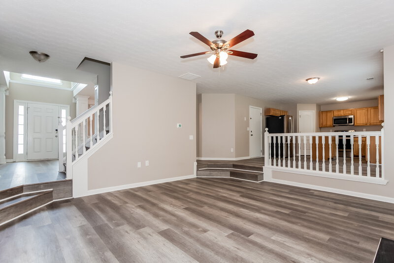 3,410/Mo, 700 Lake Joyce Ln Fairburn, GA 30213 Living Room View 2