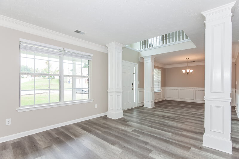 3,410/Mo, 700 Lake Joyce Ln Fairburn, GA 30213 Sitting Room View