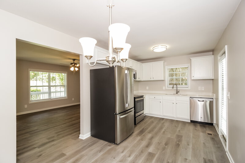 2,600/Mo, 6994 Pine Shadow Way Winston, GA 30187 Dining Room View