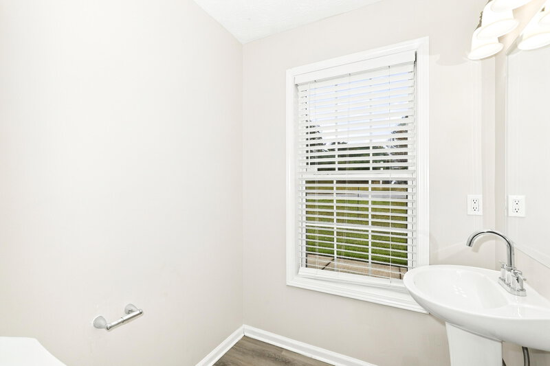2,170/Mo, 1171 Misty Meadows Way Hampton, GA 30228 Bathroom View 2