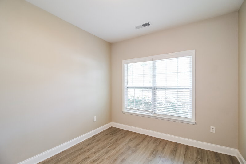2,030/Mo, 215 Village Park Dr Newnan, GA 30265 Bedroom View