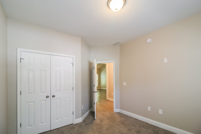 2,030/Mo, 215 Village Park Dr Newnan, GA 30265 Bedroom View 2