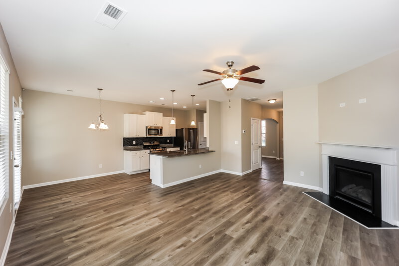2,275/Mo, 5845 Grande River Rd Atlanta, GA 30349 Dining Room View