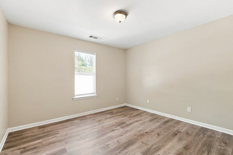 2,150/Mo, 7531 Sugarcreek Dr Riverdale, GA 30296 Bedroom View 3