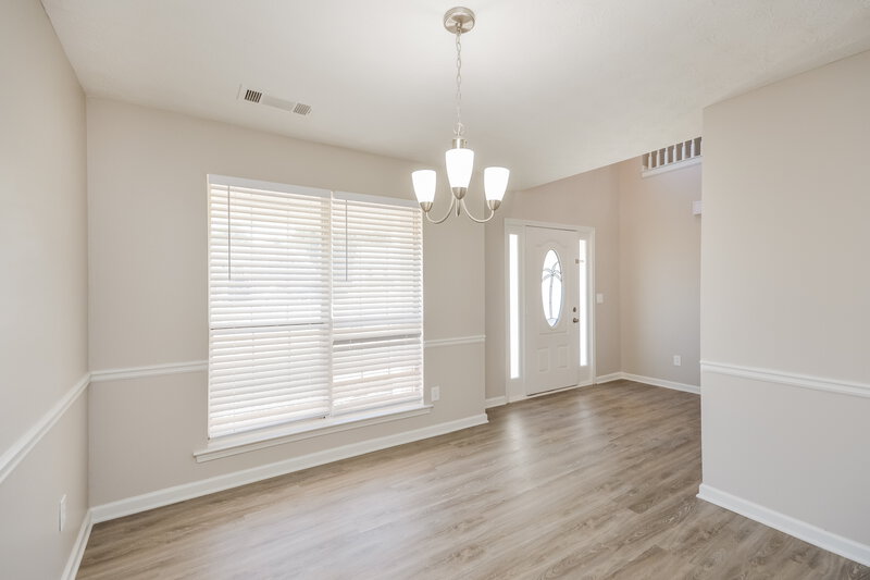 1,960/Mo, 95 N Greenfield Cir Covington, GA 30016 Dining Room View