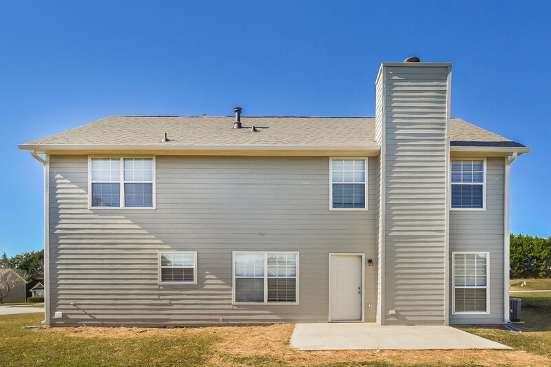 1,960/Mo, 95 N Greenfield Cir Covington, GA 30016 Rear View