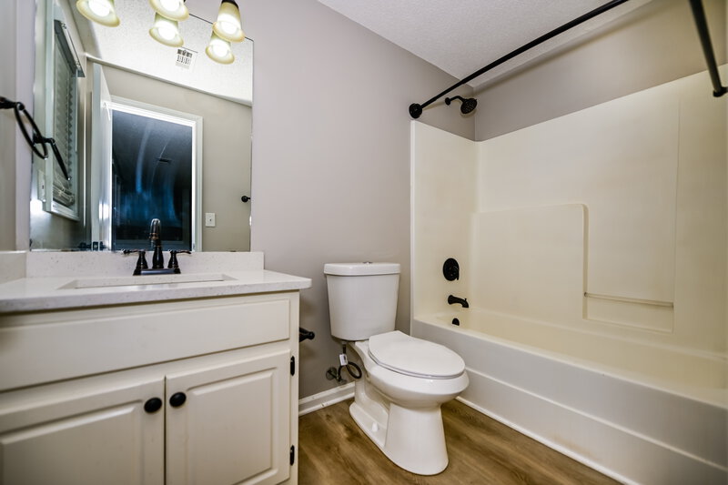 2,195/Mo, 180 Vintage Trl McDonough, GA 30253 Bathroom View 2