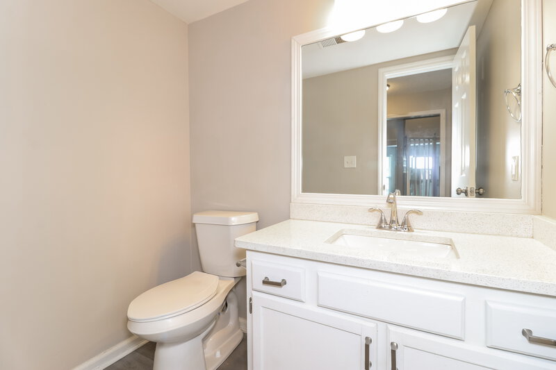 3,480/Mo, 739 Glenspring Dr Lawrenceville, GA 30043 Bathroom View 2