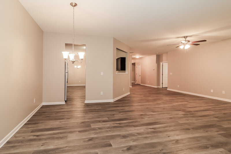 1,860/Mo, 14 Autumn Canyon Path SE Cartersville, GA 30121 Dining Room View 2