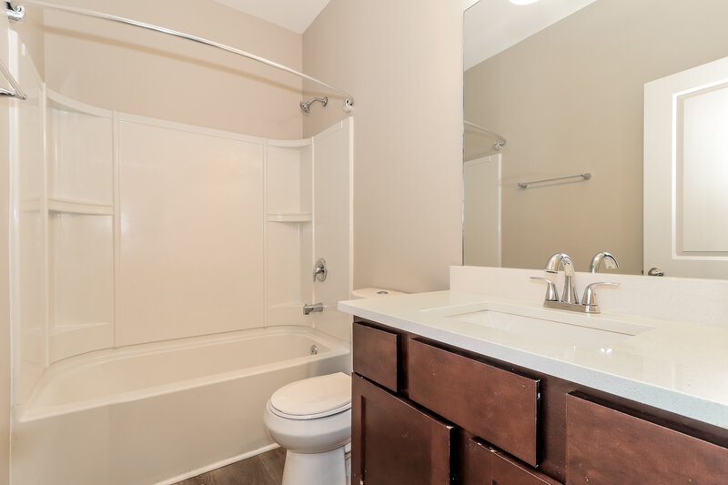 1,860/Mo, 14 Autumn Canyon Path SE Cartersville, GA 30121 Bathroom View