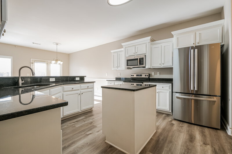 1,960/Mo, 1990 Lily Valley Dr Lawrenceville, GA 30045 Kitchen View