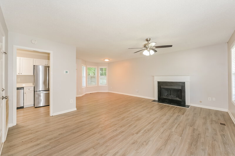 1,840/Mo, 430 Ivy Crest Dr Dallas, GA 30157 Living Room View