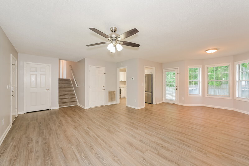 1,840/Mo, 430 Ivy Crest Dr Dallas, GA 30157 Living Room View 2
