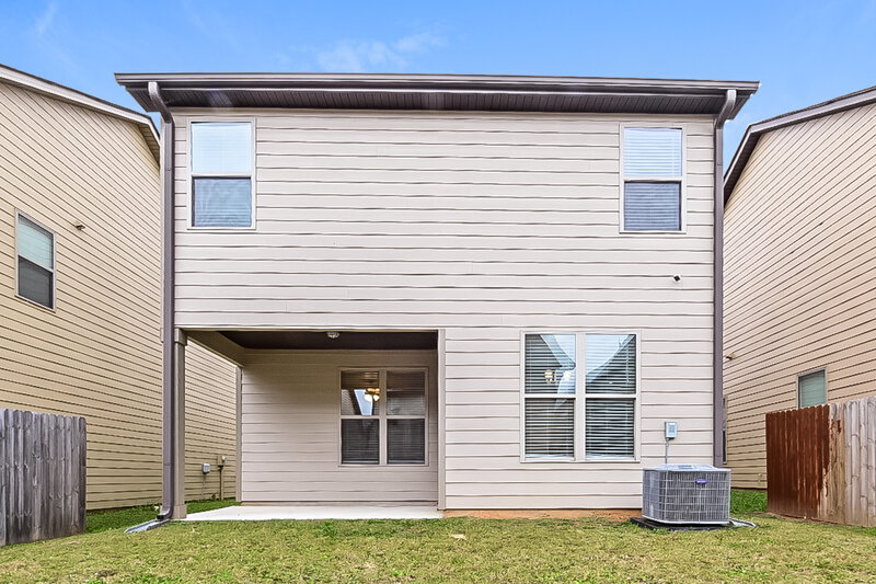 2,060/Mo, 3997 Tyne Ct Atlanta, GA 30349 Rear View