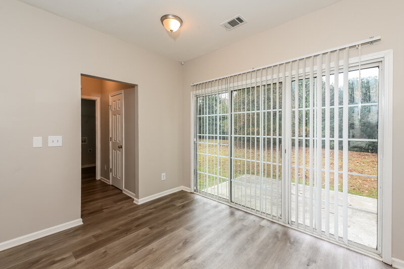 2,055/Mo, 3222 Saville St Sw Atlanta, GA 30331 Dining Room View