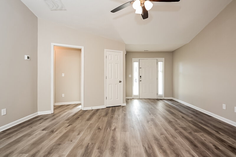 2,510/Mo, 3060 Century Ln McDonough, GA 30253 Living Room View 2