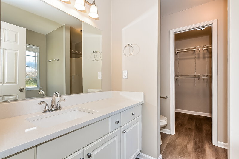 2,510/Mo, 3060 Century Ln McDonough, GA 30253 Main Bathroom View