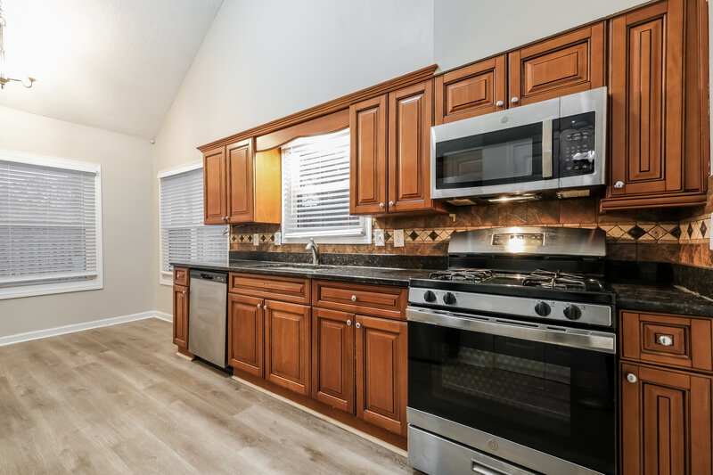 2,325/Mo, 4252 Brandy Ann Dr Acworth, GA 30101 Kitchen View