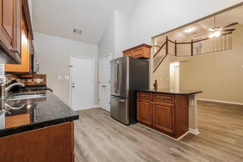 2,325/Mo, 4252 Brandy Ann Dr Acworth, GA 30101 Kitchen View 2