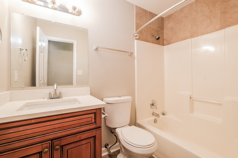 2,325/Mo, 4252 Brandy Ann Dr Acworth, GA 30101 Bathroom View