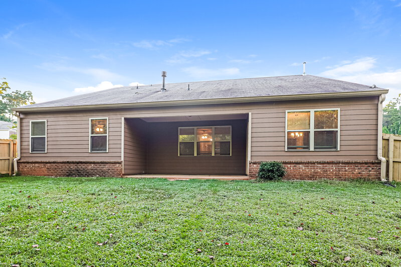 2,155/Mo, 700 Feldwood Ln McDonough, GA 30253 Rear View