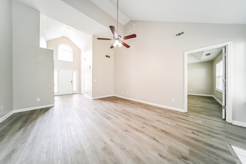 1,965/Mo, 210 Coldsprings Ct McDonough, GA 30253 Living Room View 2