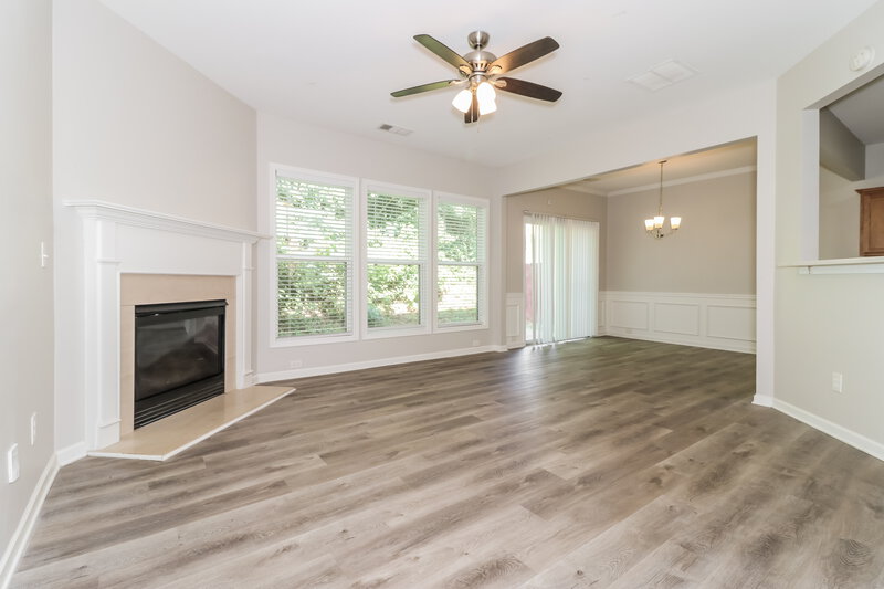 3,060/Mo, 92 Ledgewood Mill Way Lawrenceville, GA 30045 Living Room View